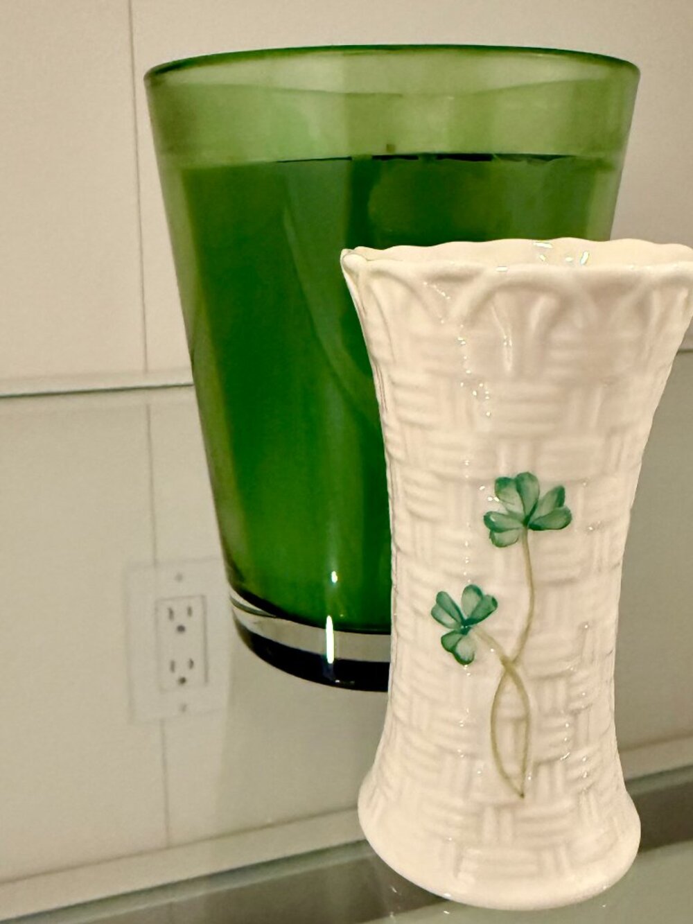 Belleek Collection Mini Basketweave Vase 4"